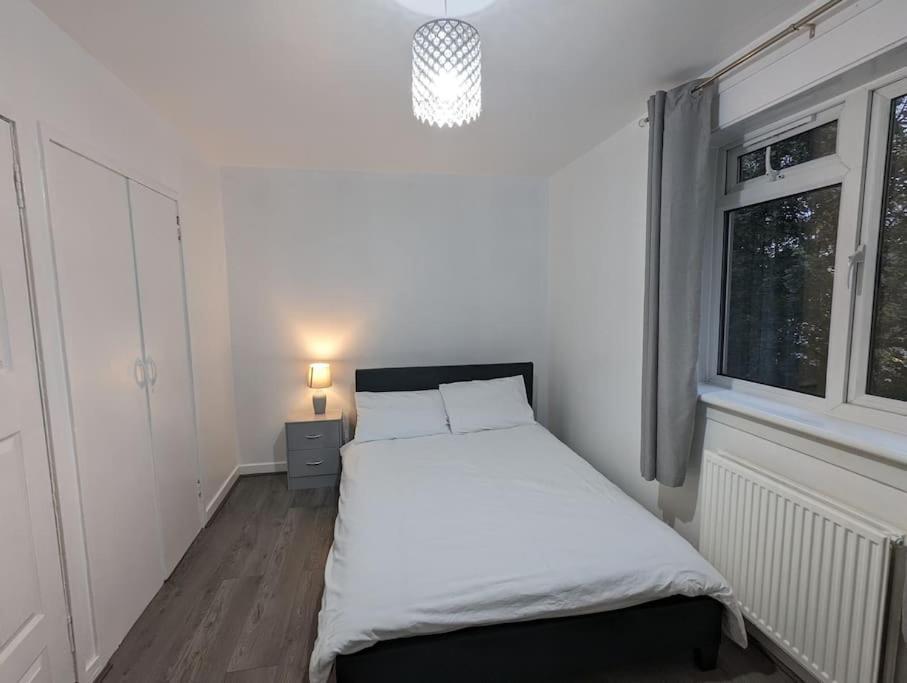 3 Bedroom Apartment Sleeps 8 Edimburgo Exterior foto